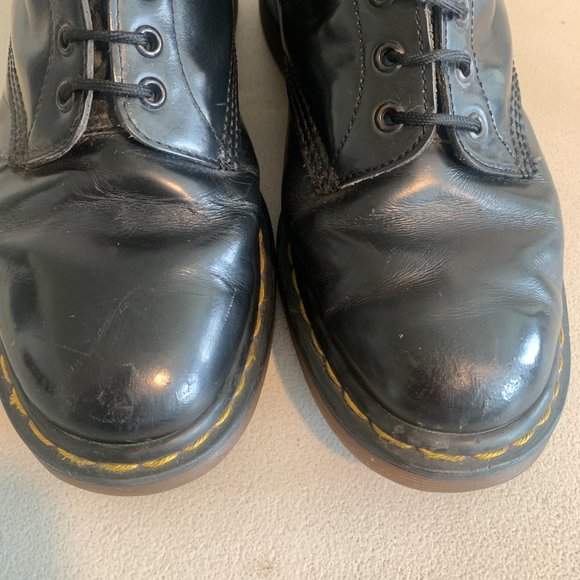 DR MARTENS 8 HOLE BOOTS MADE IN ENGLAND MENS US 10 main image 11
